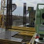 Ce Înseamnă O Ridicare Topografică Pe Șantier: Stația Totală Map Design Pe Planșeul Unei Construcții În Execuție