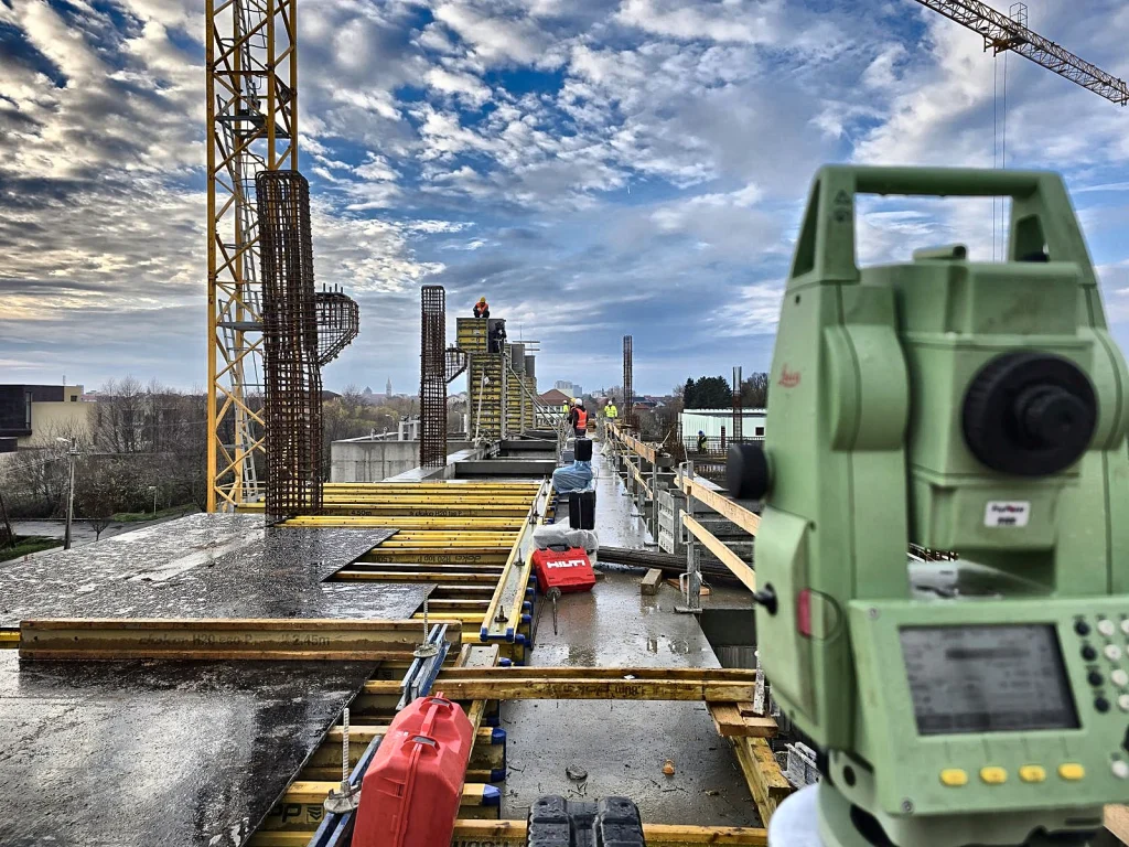 Preț Topografie: Trasare Cu Stația Totală Pe Planșeu, Pe Șantier